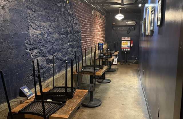 107-001 College Avenue Gallery 4