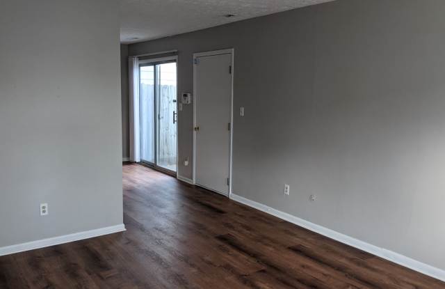 1253 Colonial Gallery 4