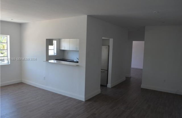 7945 East Dr - 7945 East Drive, North Bay Village, FL 33141