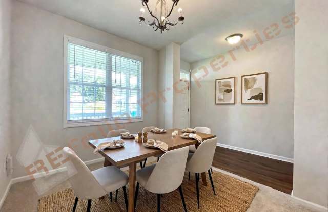 Spacious 4 Bedroom 2.5 Bath Home with Brand-New Carpet and Bathroom LVP and 2 Car-Garage Home in Cul-de-sac @ Taylors Creek, Raleigh, Available Now! Gallery 4