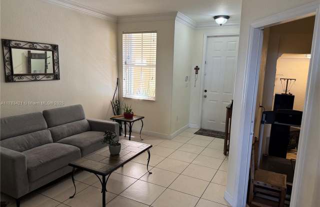 14905 SW 8th Ter photos photos