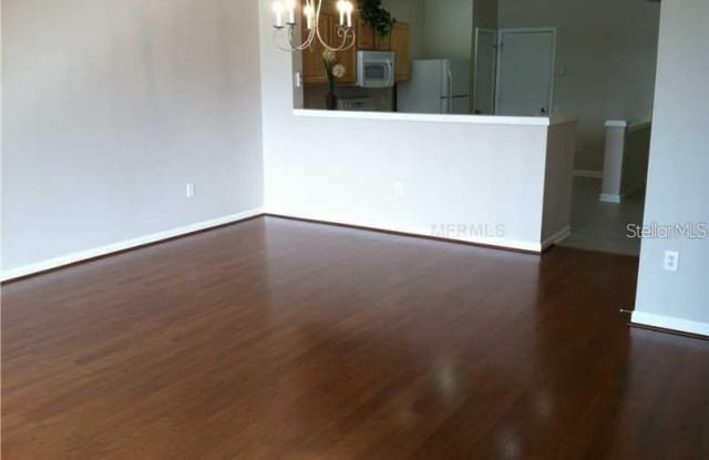 2548 GLENRISE PLACE Gallery 3