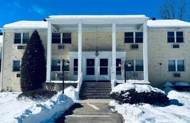 95 Regency Park photos photos