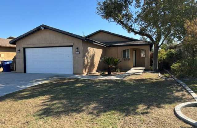 5911 Ragusa Lane Gallery 1