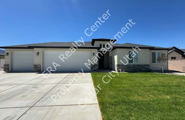 Move-In Discount!!! Newer Construction - 3 bed 2 bath Gallery 1