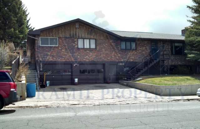 1318 Shields St photos photos