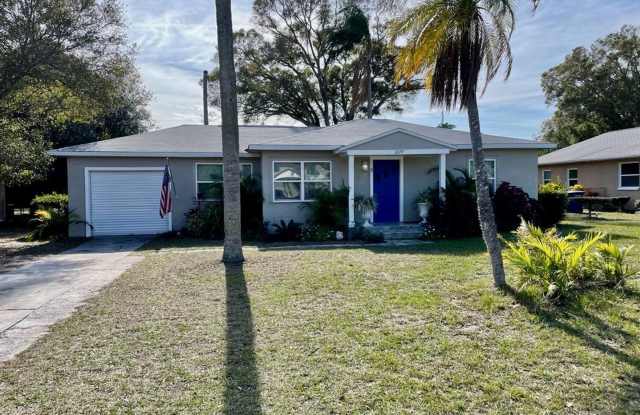 Beautiful 3 bed 2 bath house in Clearwater photos photos