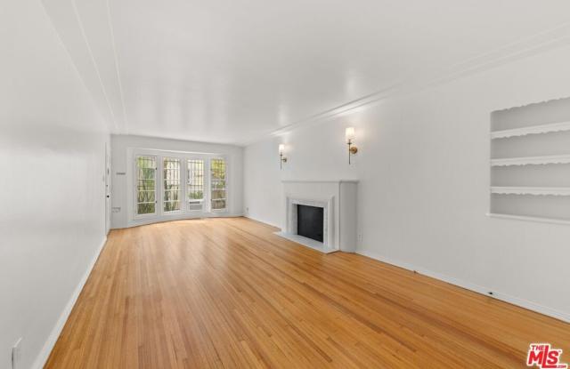 639 S Burnside Ave Gallery 2