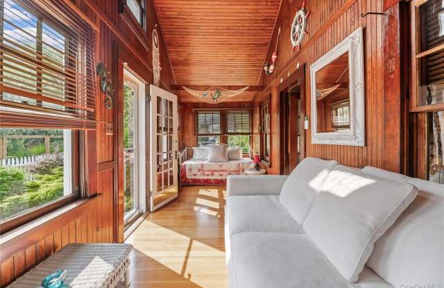40 Bungalow Walk Gallery 3