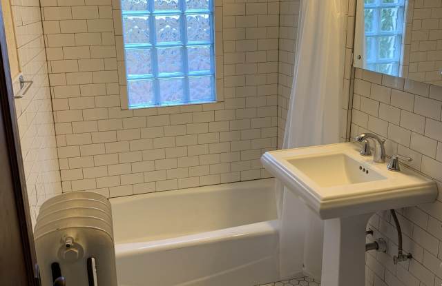 3519 Harriet Avenue - 4 Gallery 2
