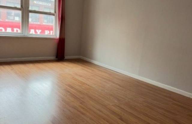59 Broadway Gallery 1