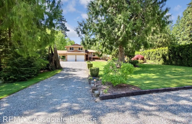 14619 205th Ave SE - 14619 205th Avenue Southeast, East Renton Highlands, WA 98059