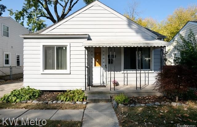2309 BARRETT Avenue - 2309 Barrett Avenue, Royal Oak, MI 48067