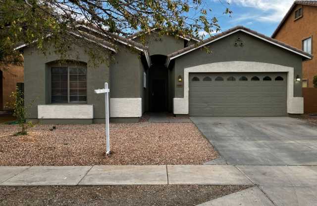 Spacious 4-Bedroom Single-Level Home in Prime Tolleson Location - 9201 W. Elwood St. Tolleson, AZ - 9201 West Elwood Street, Phoenix, AZ 85353