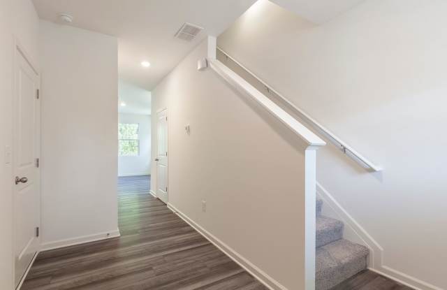 Newly Constructed 3/2.5 Townhome w/ Private Patio and Garage! Gallery 3
