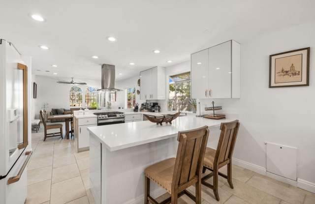 68425 Tachevah Drive Gallery 3