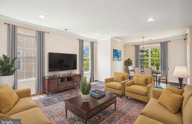 23265 MILLTOWN KNOLL Square Gallery 3
