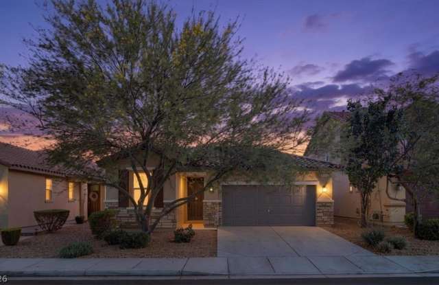 917 Spiracle Avenue Gallery 1