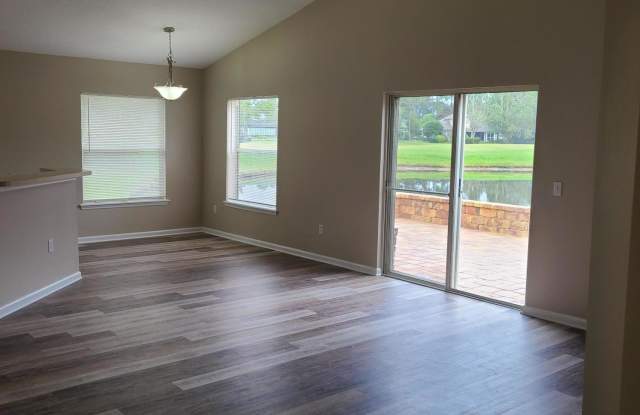 1504 LINKSIDE DR Gallery 4