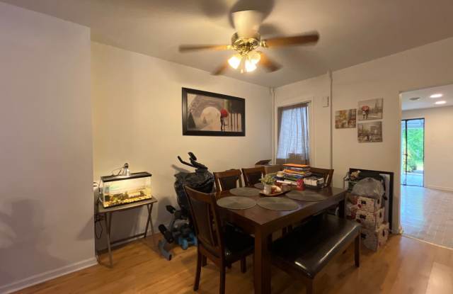 Spacious Allentown 2 bedroom Gallery 4