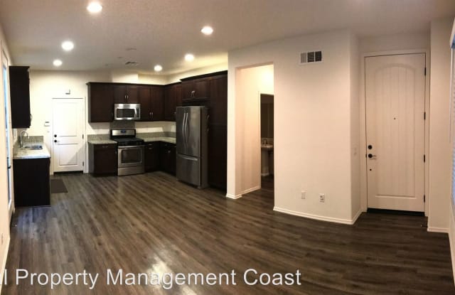 733 E Valencia St - 733 East Valencia Street, Anaheim, CA 92805