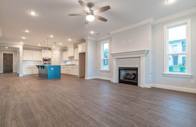 1431 Water Way Drive Gallery 2