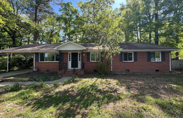 2020 Hillandale Road photos photos