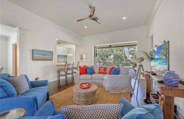 10001 St Moritz DR Gallery 4