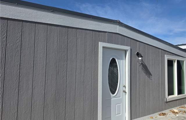 1611 E Gamebird Road photos photos