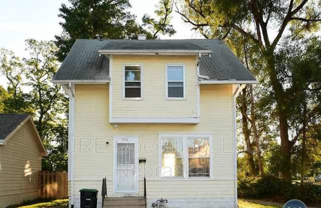 3809 N 19 St photos photos