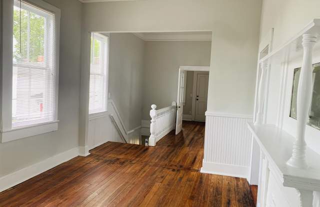 1415 Jefferson Street Gallery 3