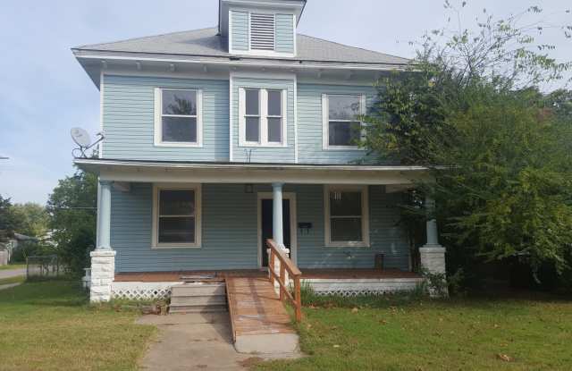 1100 SE Dewey Avenue photos photos 1100 SE Dewey Avenue photos photos