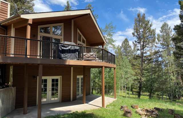 Gorgeous Mountain Estate photos photos