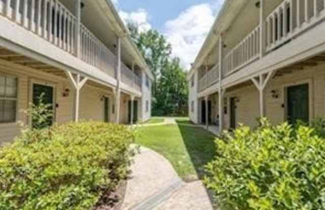 737 HEAVENS Drive photos photos 737 HEAVENS Drive photos photos