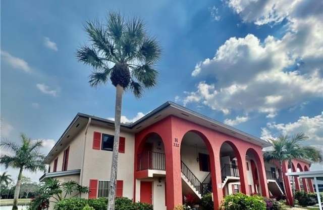 332 Charlemagne photos photos