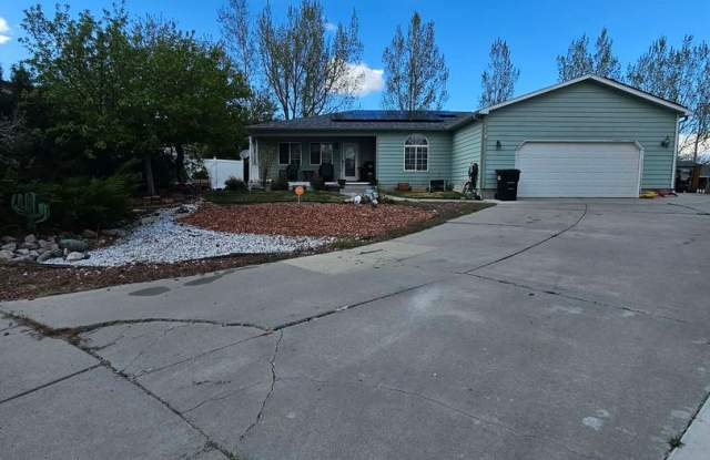 Solar Savings + Shop Space | 3 Bed Home w/ Future Finished Basement photos photos