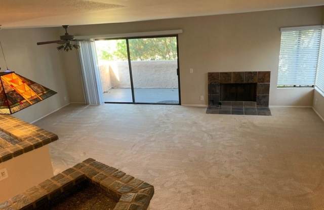 8726 Villa La Jolla Dr. Gallery 4