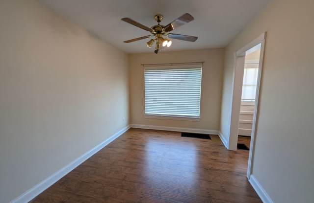 Reduced price! Charming 4-Bedroom Home in the Heart of 40205! Gallery 4