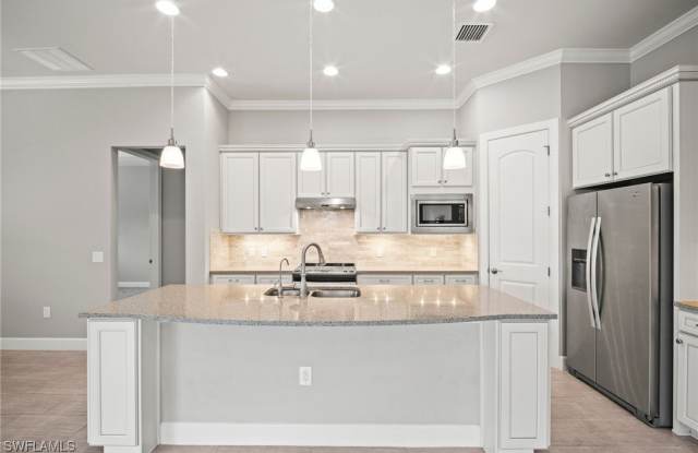20506 corkscrew shores Boulevard photos photos