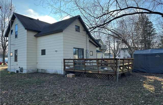 1317 8th Street E photos photos