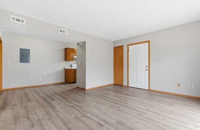 2 Bedroom Apartment - Springfield Gallery 3