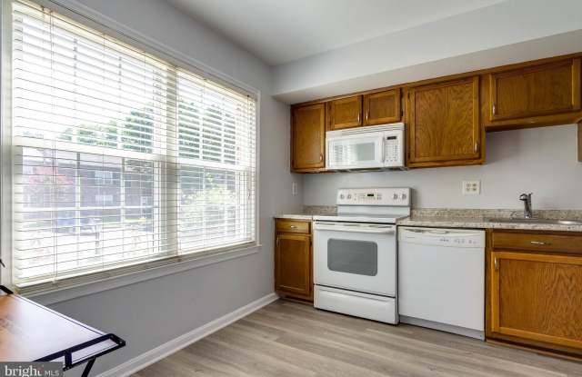 3317 LADINO COURT Gallery 3
