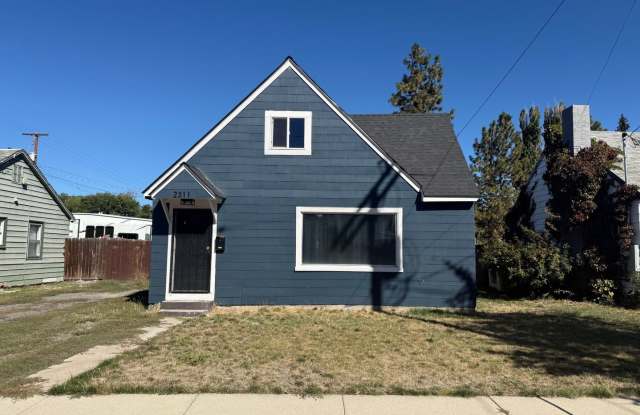 2 Bed 1 Bath House - 2311 Darrow Avenue, Klamath Falls, OR 97601