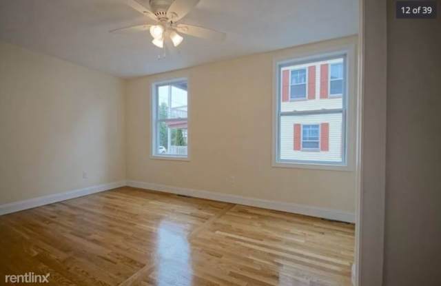 205 Western Ave 1 Gallery 3