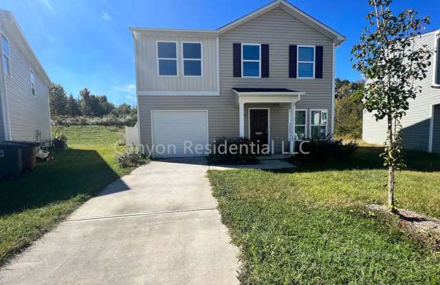 Beautiful 3b Room!Move in ready! - 3803 Bellingham Court, Greensboro, NC 27406