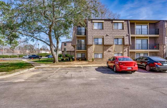 Welcome Home – Spacious Apartment with Modern Comfort  Prime Location! photos photos