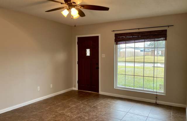 2536 Mary Ann Drive Gallery 4