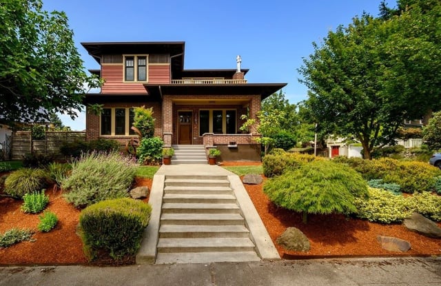 2503 33rd Ave S - 2503 33rd Avenue South, Seattle, WA 98144
