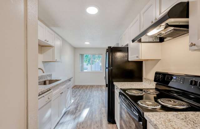 Michael Manor Apartments photos photos