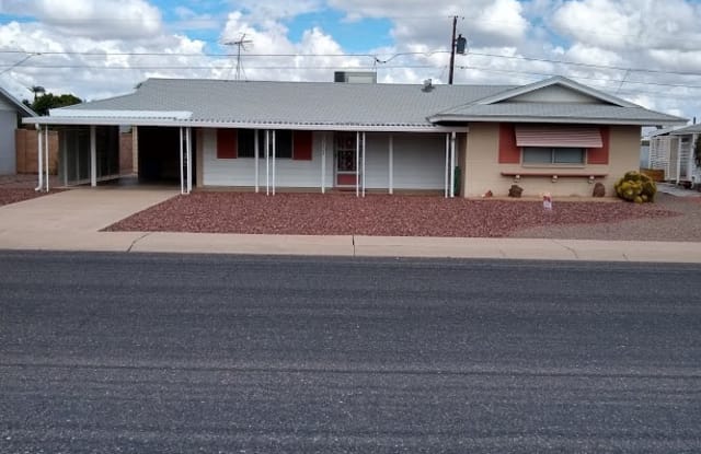 10632 W Snead Dr - 10632 West Snead Drive, Sun City, AZ 85351